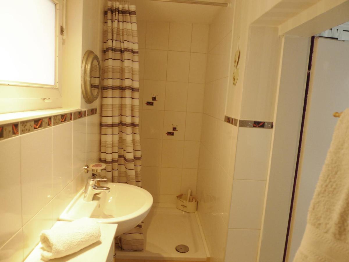 Gemuetliches Gaestehaus Berlin Bohnsdorf, Naehe Flughafen Schoenefeld Buitenkant foto